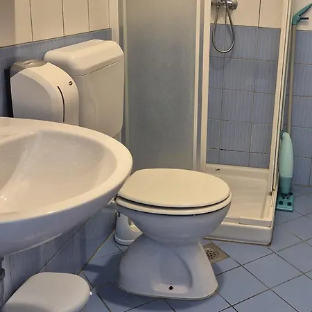 Lägenhetshotell Modrina 3*