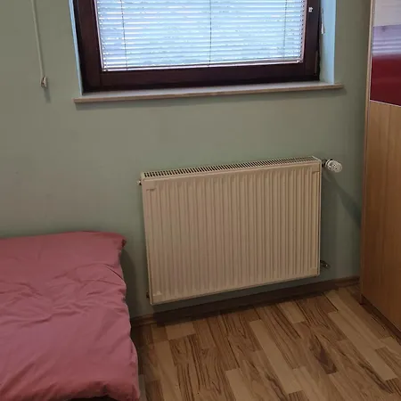 Lägenhetshotell Modrina Kobarid