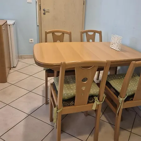 Modrina Lägenhetshotell Kobarid