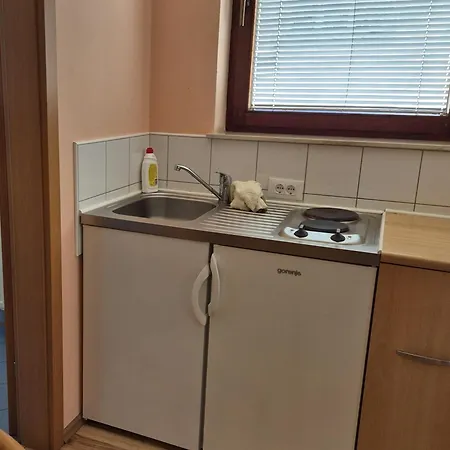 Modrina Lägenhetshotell 3*