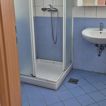 Modrina Lägenhetshotell Kobarid